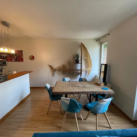 La Maison Des Fleurs شقة *